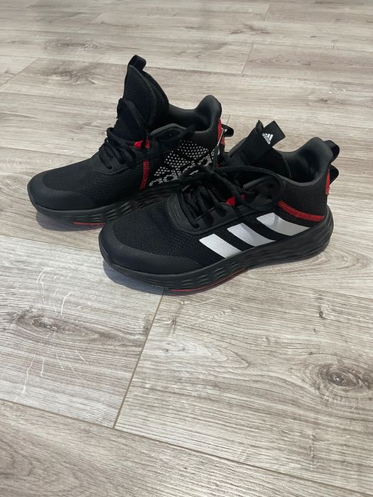 Маратонки Adidas 39/1.3