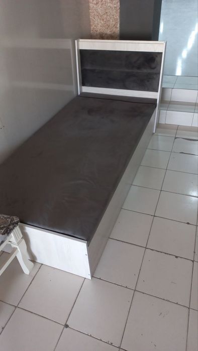 Кровать одинарный
