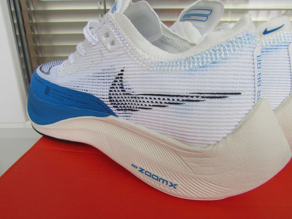 Дамски маратонки за бягане  Nike ZoomX Vaporfly Next% 2