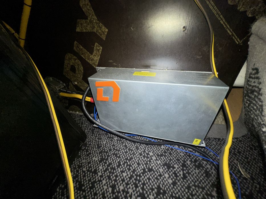 Продам блок питания