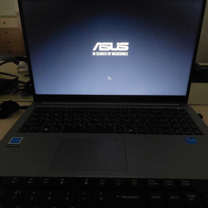 ноутбук йанги asus expertbook