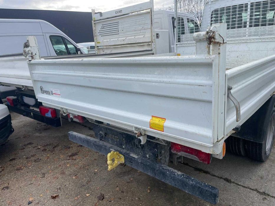 Iveco Daily 35C16H3.0 D 5+1 locuri cu bena basculabila