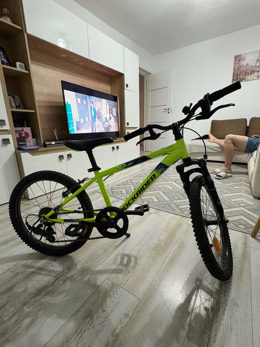 Bicicleta copii.