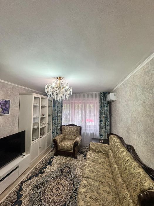 Продам 3 комн квартиру на Атлантиде