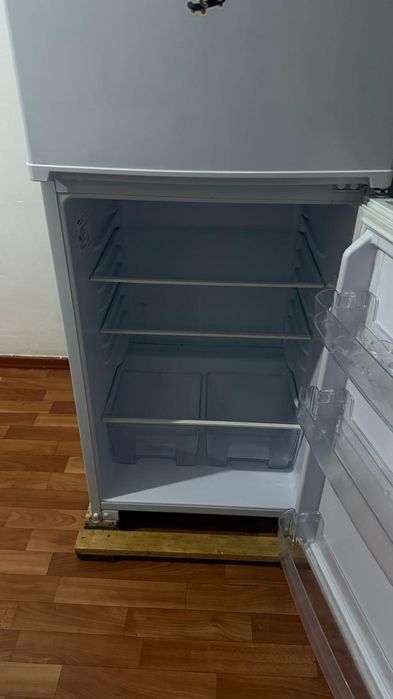 Холодильник сатылады 2 жыл болған