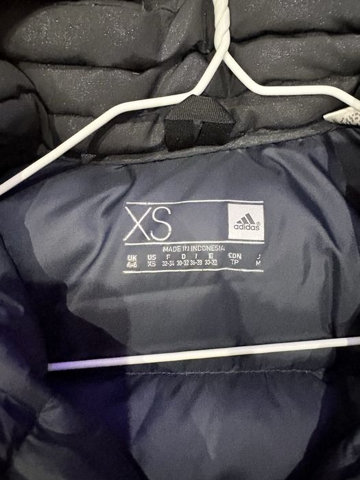 Опигинално яке Adidas  XS