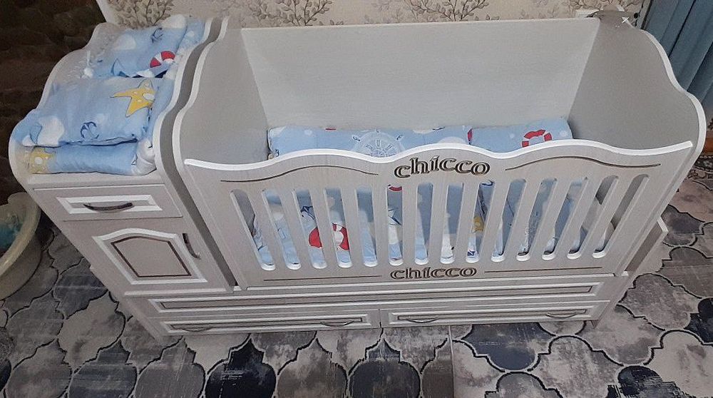 Продаётся chicco