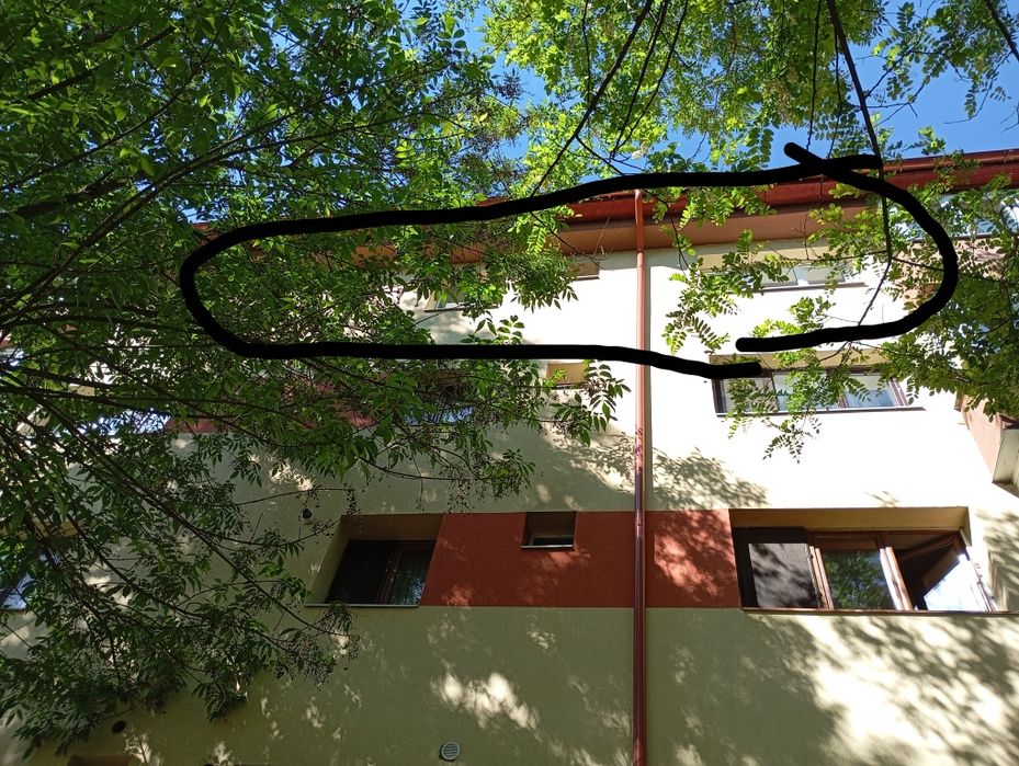 Tel 0727790066.Vând apartament cu două camere decomandat, în oraș Petrila Cartierul 8 Martie et4 având o sup de 53 mp .Ușor negociabil.