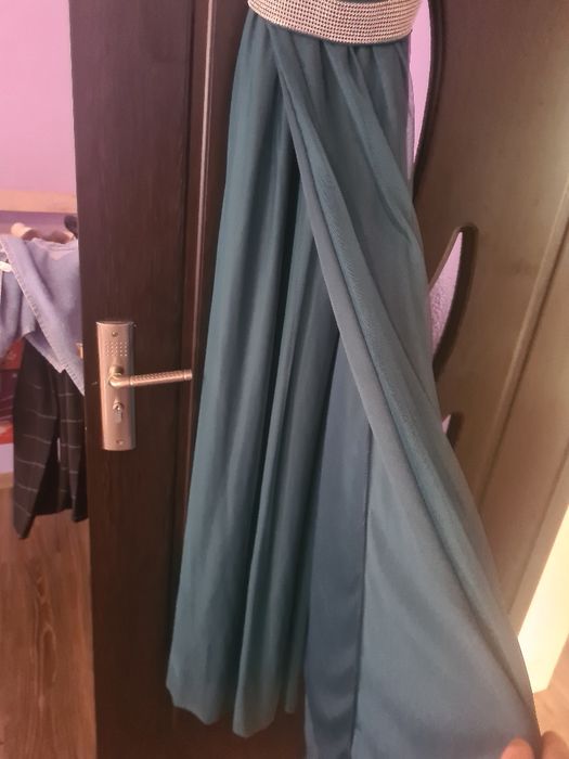 Rochite elegante xs merg și s având elastic