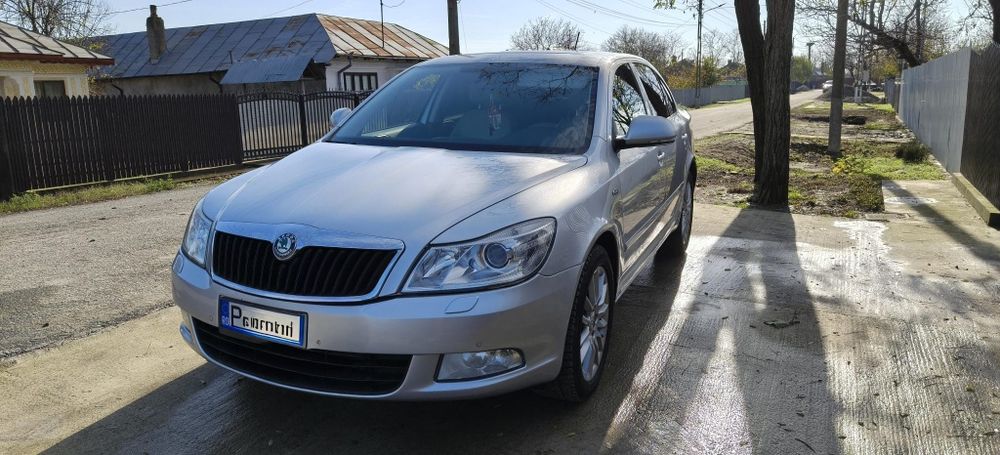 Vând Skoda Octavia 2012