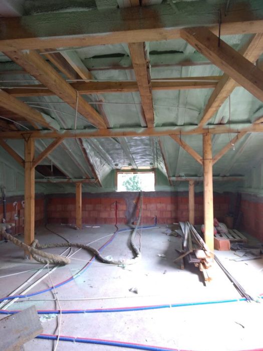 izolatie spuma poliuretanica Izoterm System