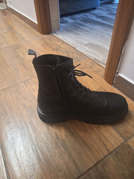 Bocanci Gant Din Piele