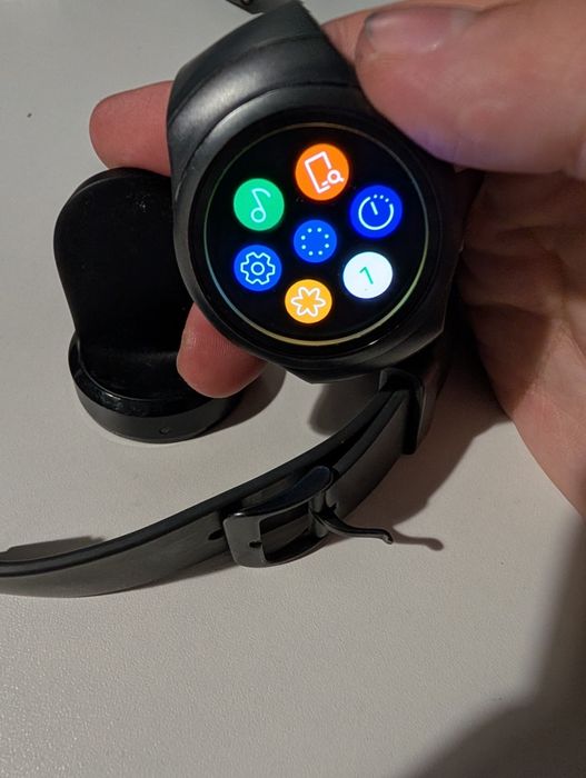Vând Samsung gear s2