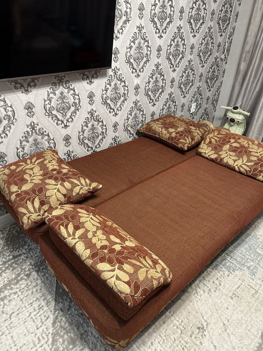 продается Диван тахта Польша