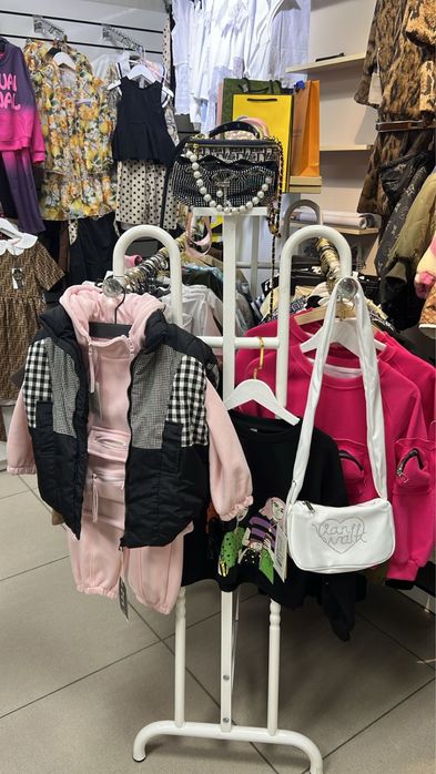 Продам будик детская люксовая одежда