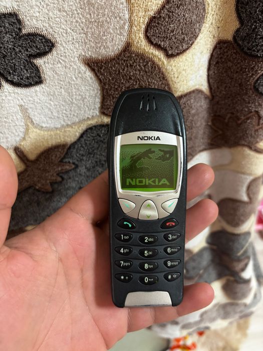 Nokia model 6210