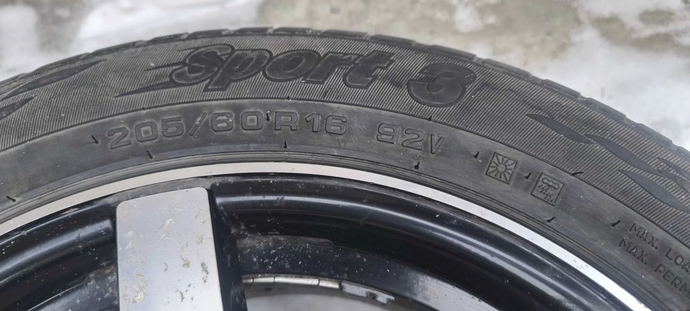 Продам комплект колёс