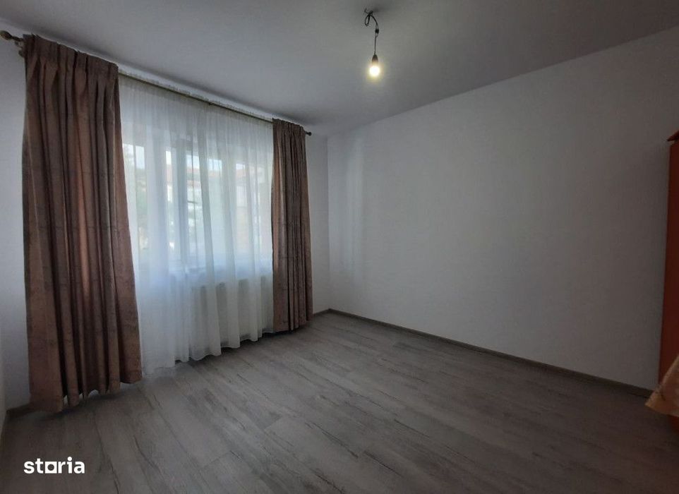 Apartament  2 camere Precista , 50 metri, etaj 3 Cod:162905