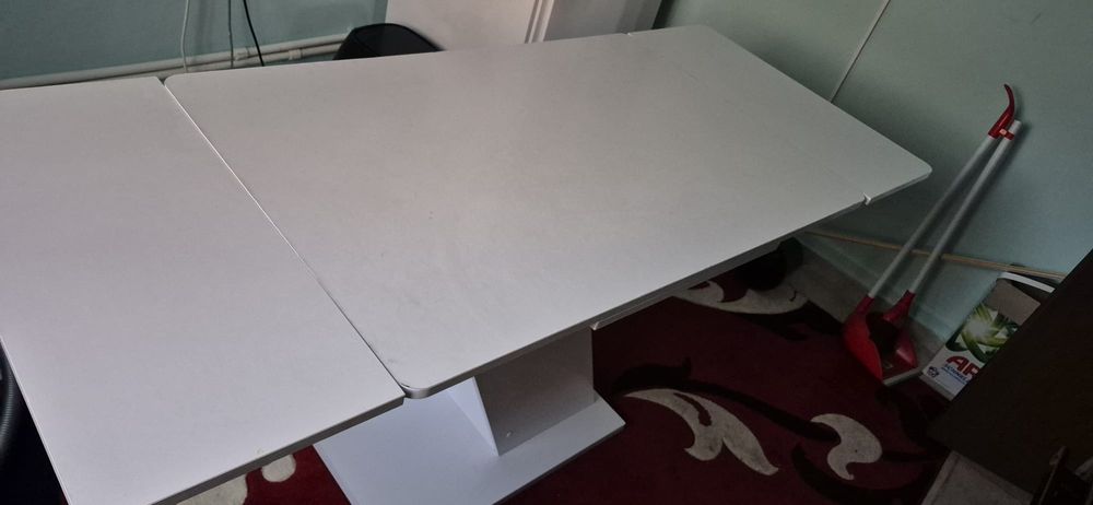 Vand mobila bucatarie