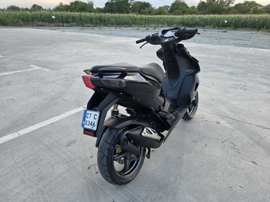 Aprilia Sr 50cc 2006g. Инжекцион