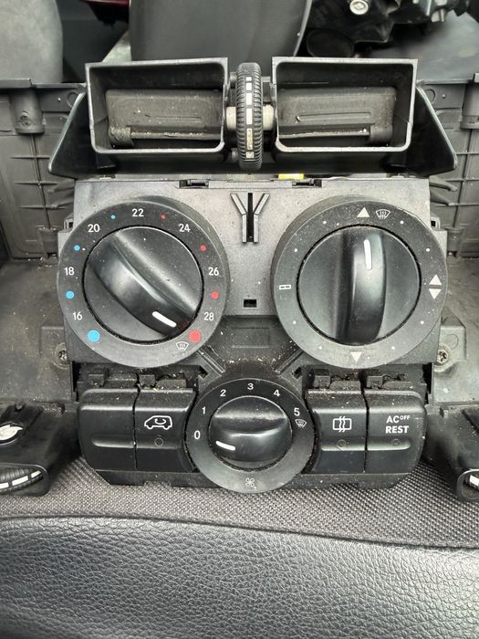 Оригинално управление за парно Mercedes Vito/Viano W639