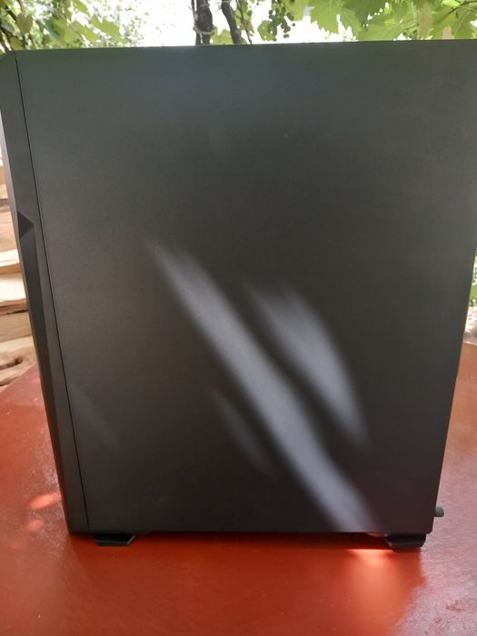 Carcasă Gaming AQIRYS Canopus | ATX, Tempered Glass, 3 Ventilatoare ARGB | Ca nouă, la cutie
