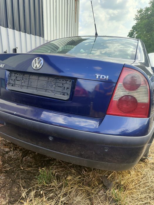 Пасат 5,5 1.9/131 к.с на части