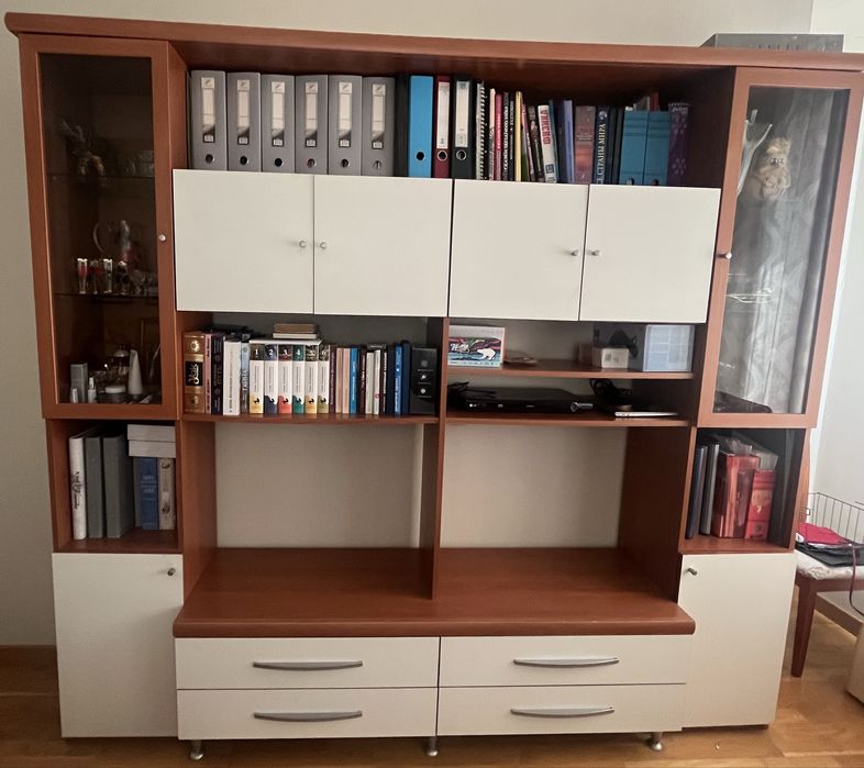 Шкаф для гостинной