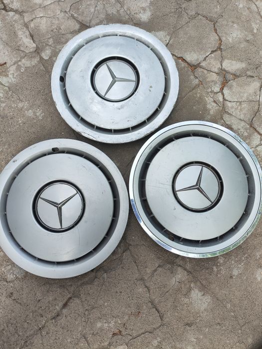 Колпаки Мерседес 124,190 оригинал