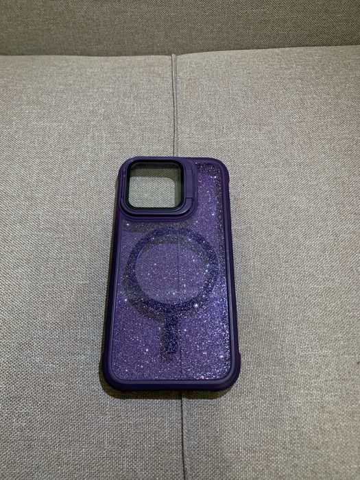 Чехлы на айфон 15про