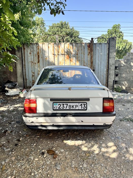 Продам Opel Vectra