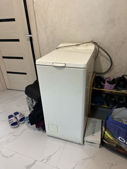 Продам стиральную машину срочно