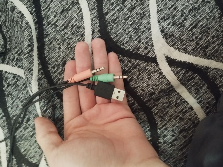 Колонка 2EPCS101RGB, 2.0, USB, черная