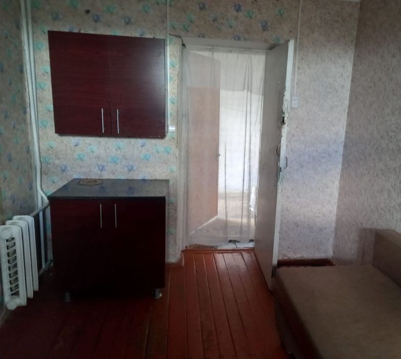 Продам квартиру в общежитии СРОЧНО