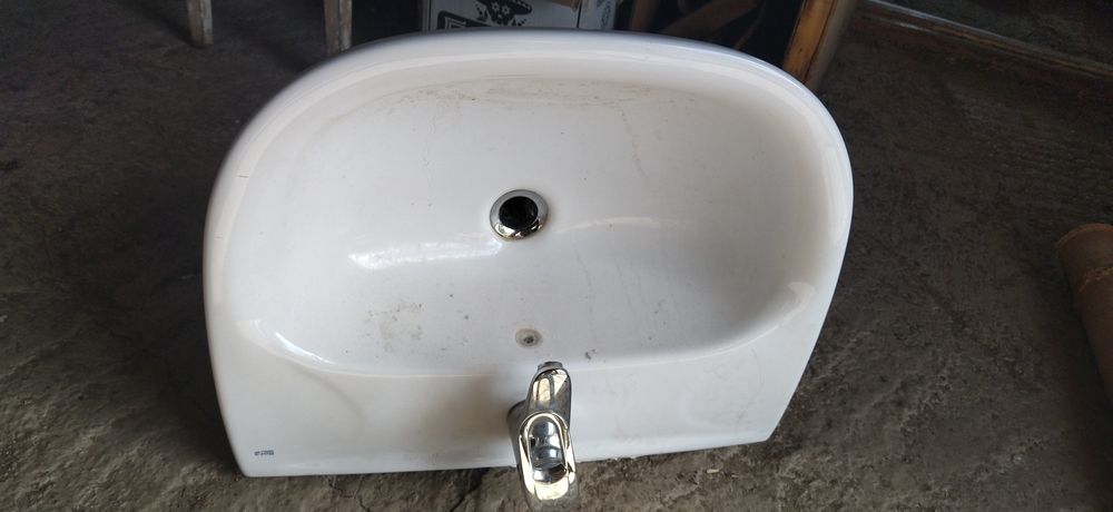 Продам сантехнику