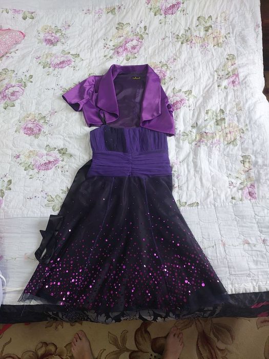 Платья девочкам от 10 до 13 лет