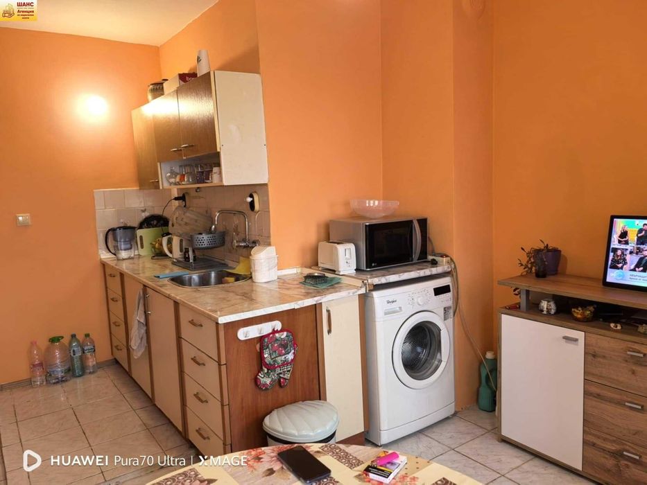 Продава се Тристаен апартамент в Плевен, Дружба 3 - 86 кв.м за 977 €/кв.м - Снимка #11