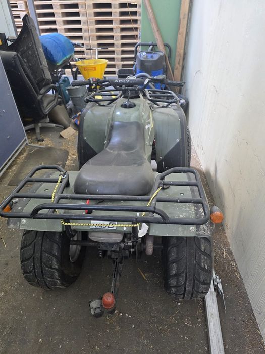 Vând ATV.       .