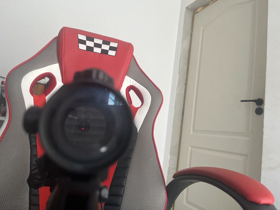 Doresc sa vand arma de airsoft realista