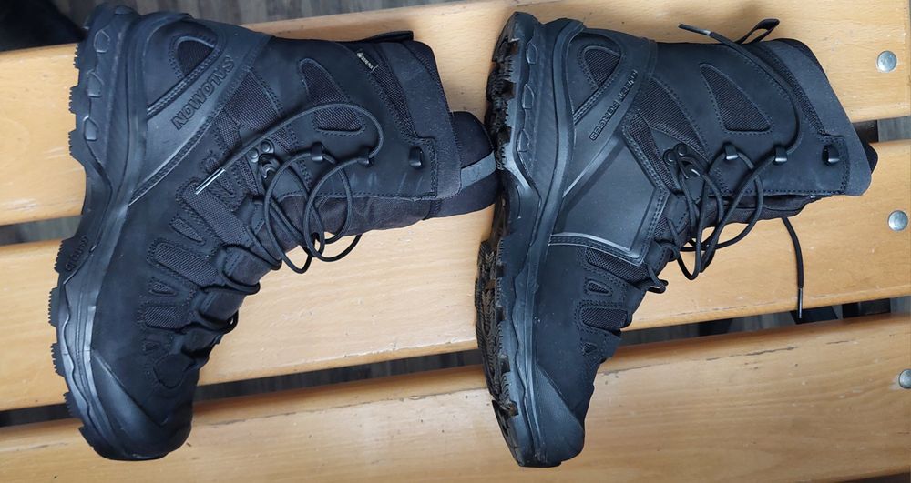 Bocanci Salomon    marime 44,2/3