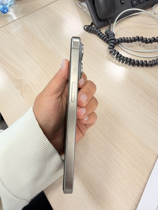Iphone 15 pro 128 gb