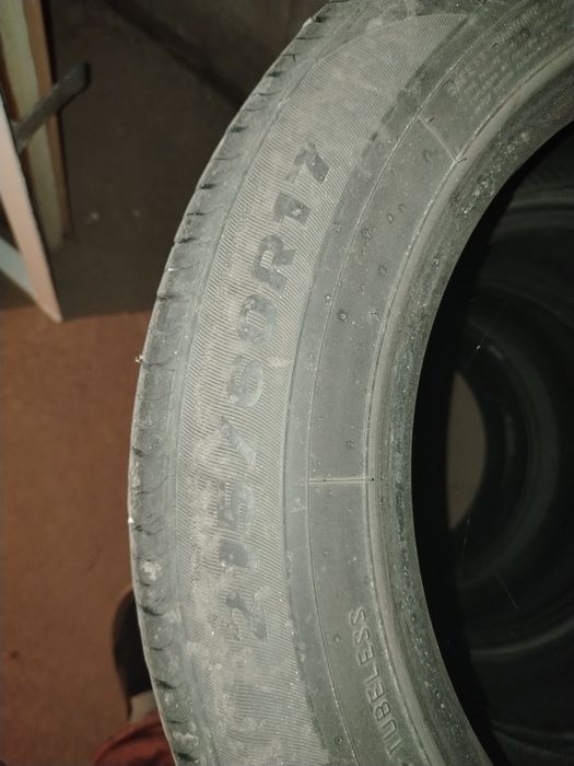 Продам комплект летних шин