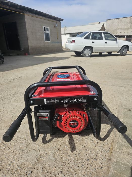 Генератор Honda   .