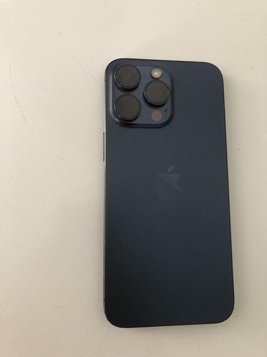 Iphone 15 pro max/91% baterie