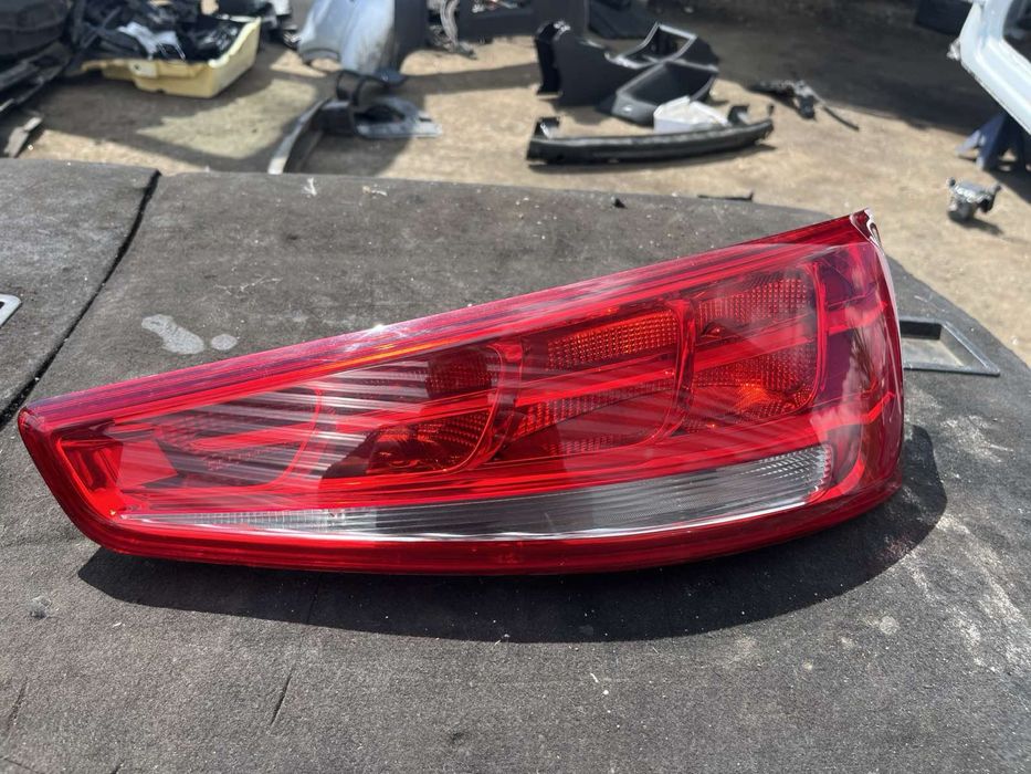 Audi Q3 стопове европейски с жълт мигач Кю 3 обикновенни крушки