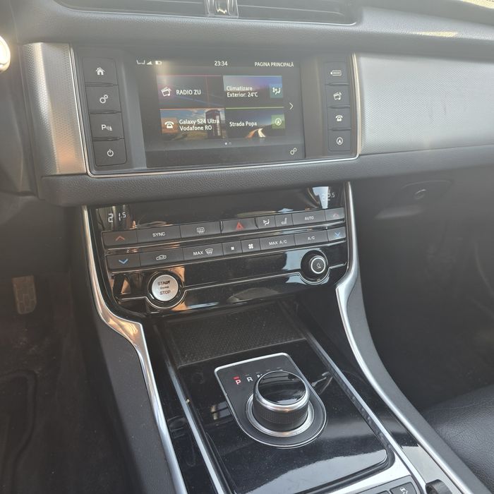 JAGUAR XF 2017 — imagine 3