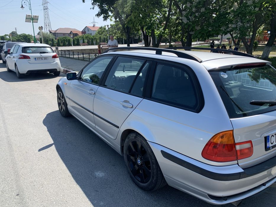 Bmw seria 3, anul 2003 facelift culoare gri