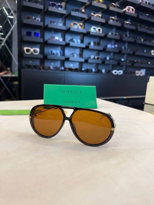 Ochelari Bottega Veneta noi