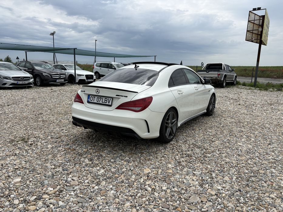 Mercedes Cla 45 Amg,4-Matic,Trapa,Harman Kardon