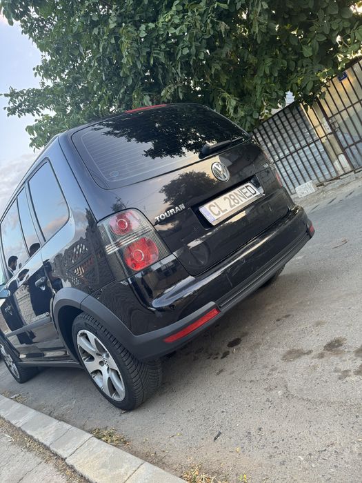 Vw cross touran